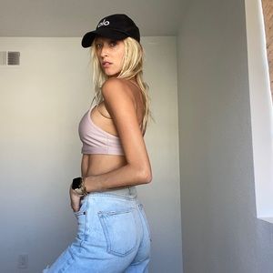 Black ALO yoga Off-Duty cap. Unworn.